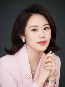 许久未见的女友